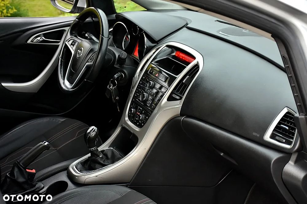 Opel Astra 1.4 Turbo Active - 24