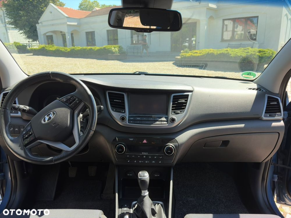 Hyundai Tucson - 16