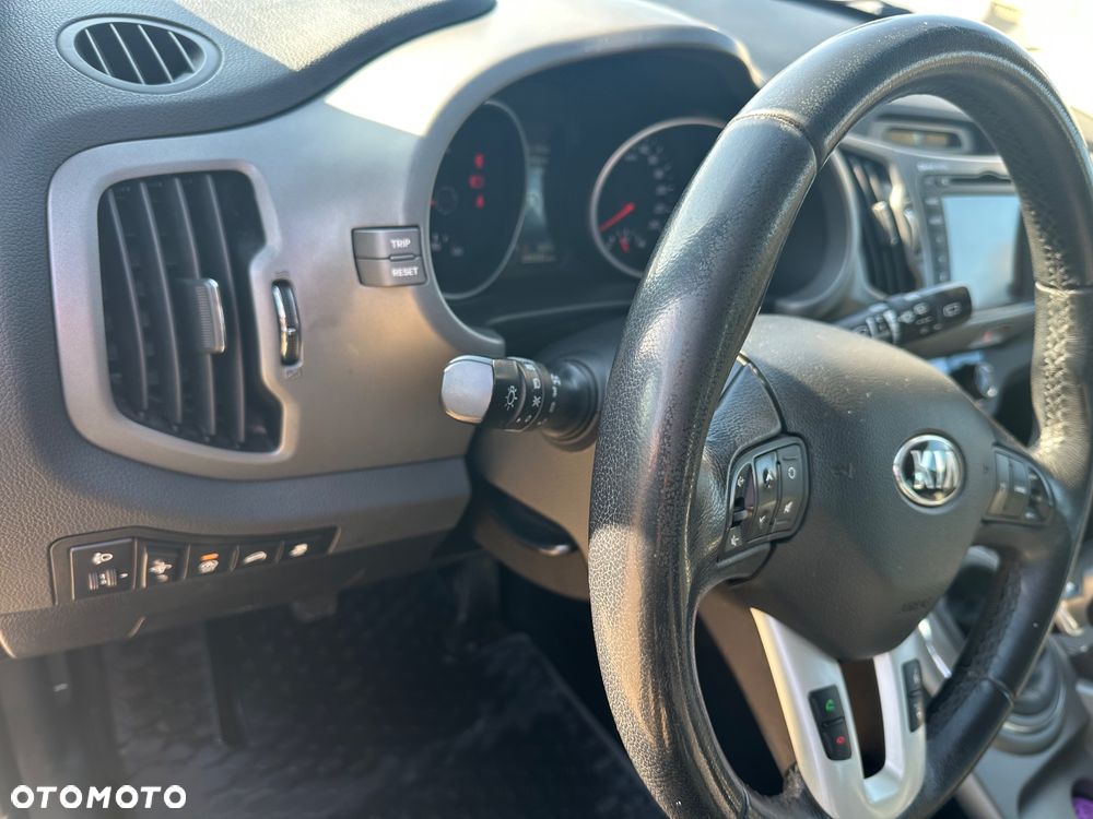 Kia Sportage 1.7 CRDI Business Line 2WD - 11