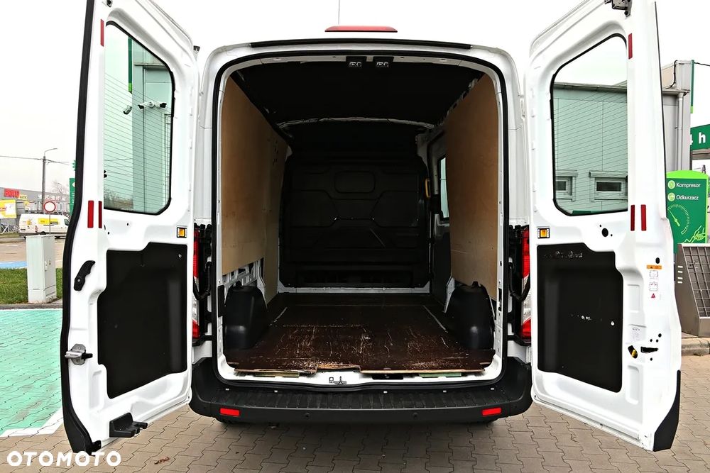 Ford Transit - 35