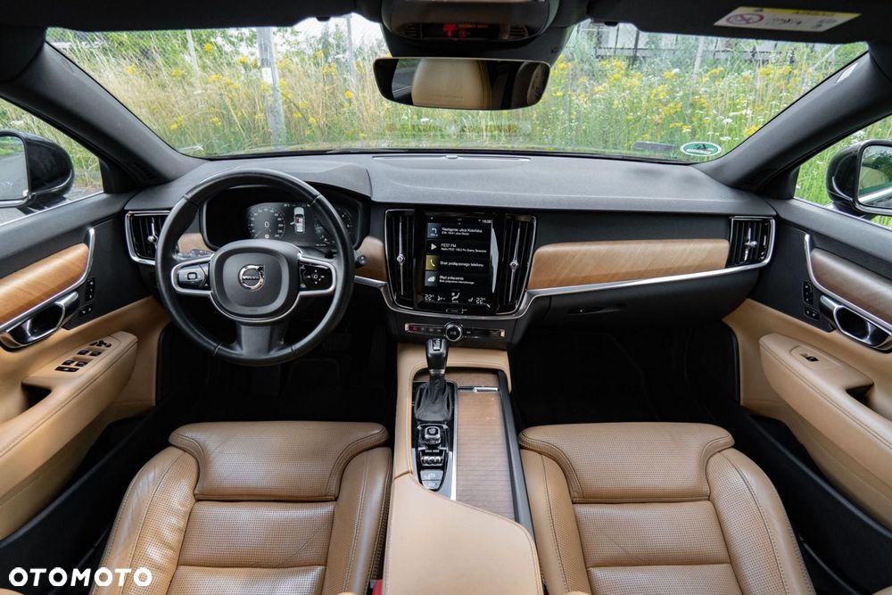 Volvo V90 D4 Inscription - 10