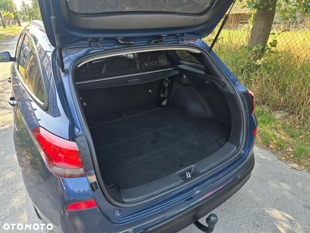 Hyundai i30 1.4 T-GDI Premium - 14