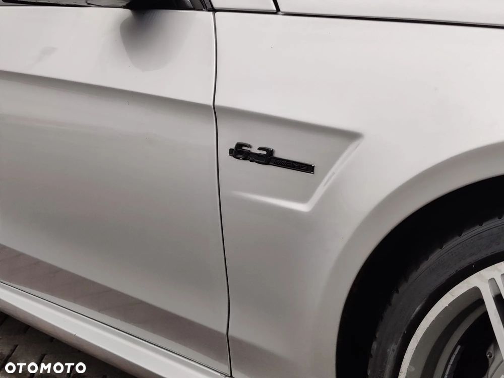 Mercedes-Benz Klasa E 63 AMG T AMG Speedshift 7G-MCT - 17