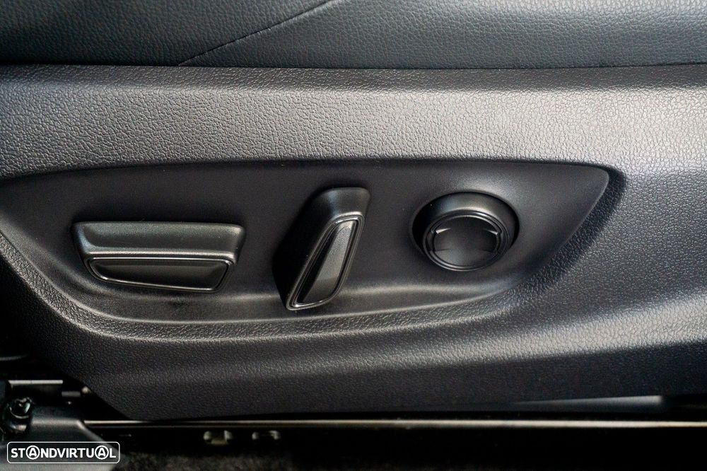 Toyota bZ4X 71,4 kWh Lounge - 31