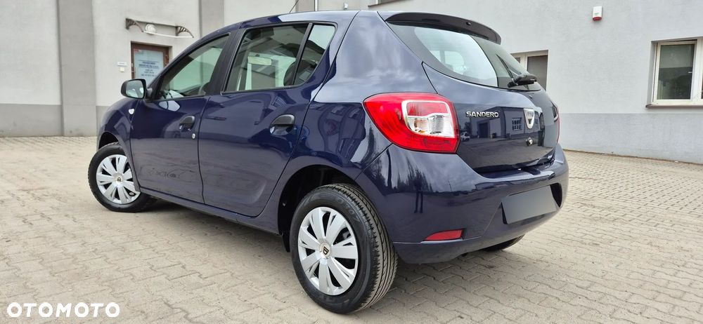 Dacia Sandero 1.2 16V 75 Laureate - 31