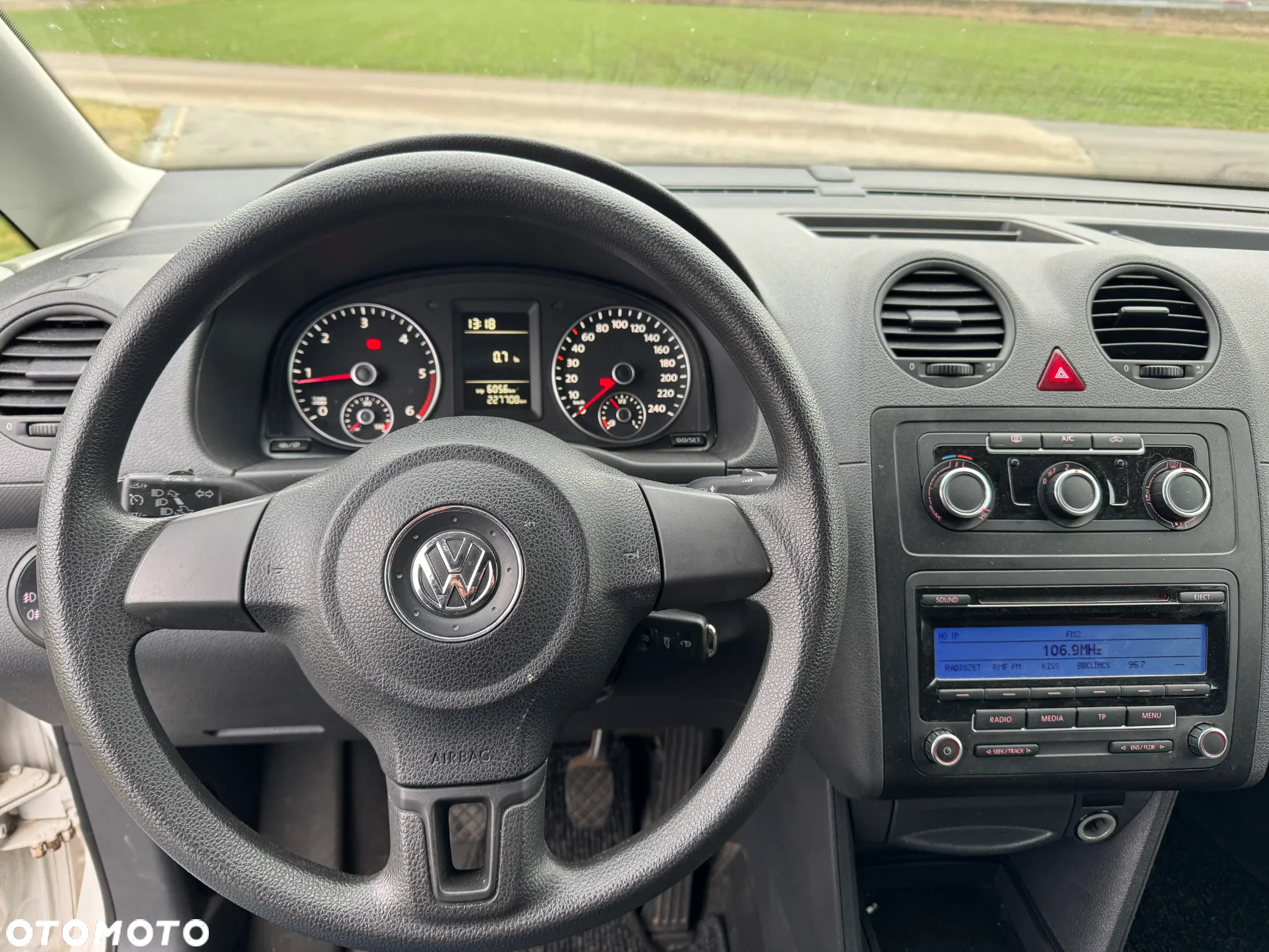Volkswagen CADDY - 10