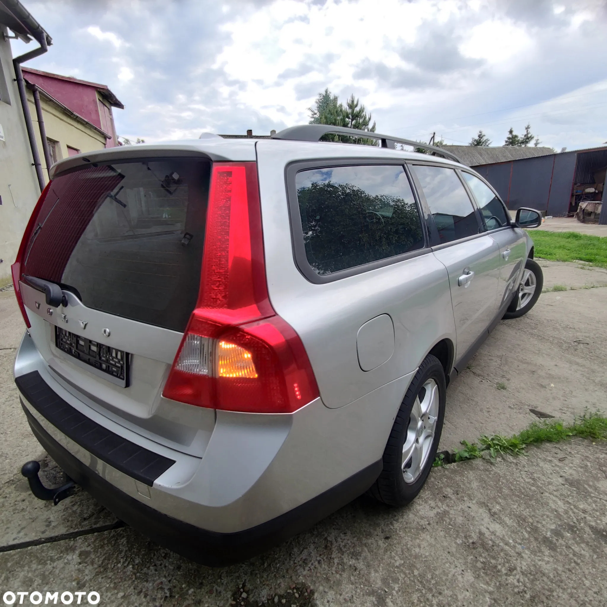 Volvo V70 2.0 Momentum - 13