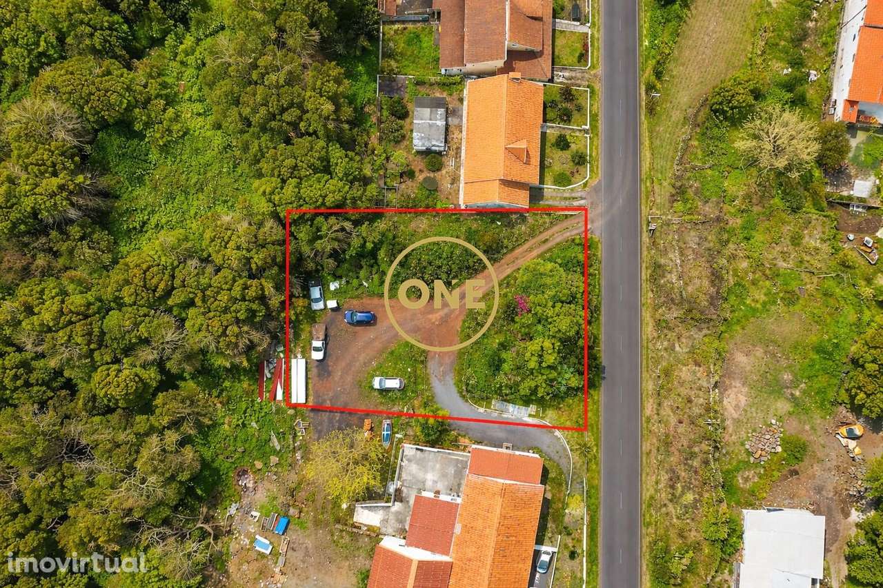 Terreno Urbano na Madalena-Ilha do Pico - Grande imagem: 3/4