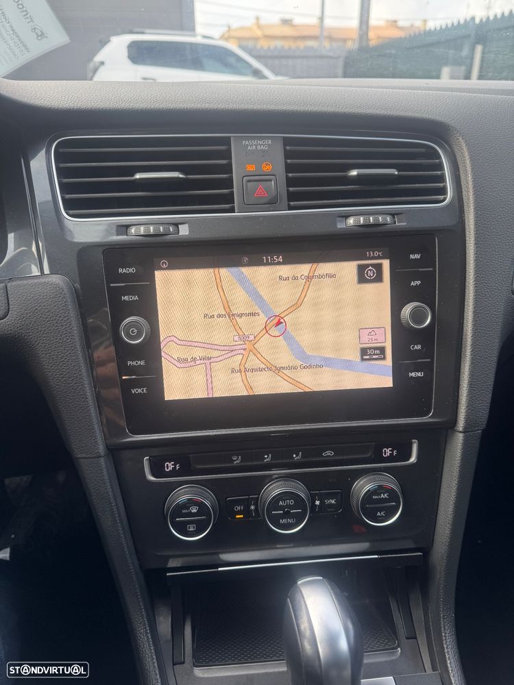 VW Golf Variant 2.0 TDi R-Line - 7