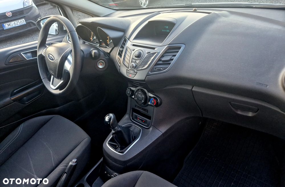 Ford Fiesta - 28