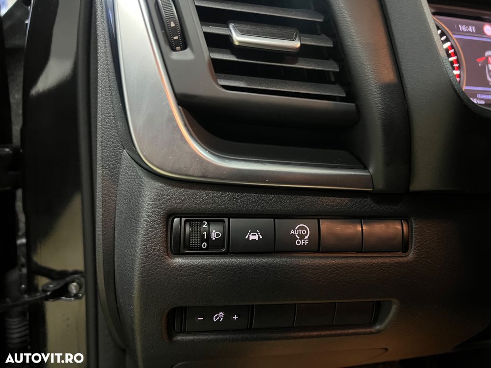 Nissan Qashqai 1.3 DIG-T MHEV Xtronic N-Connecta - 24