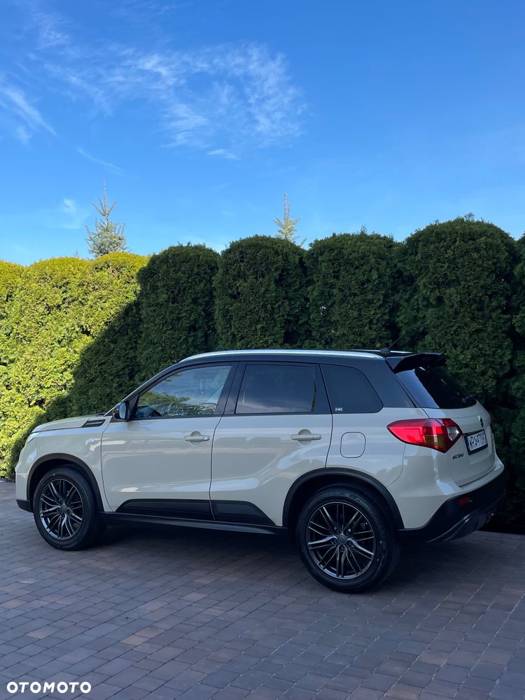 Suzuki Vitara - 16