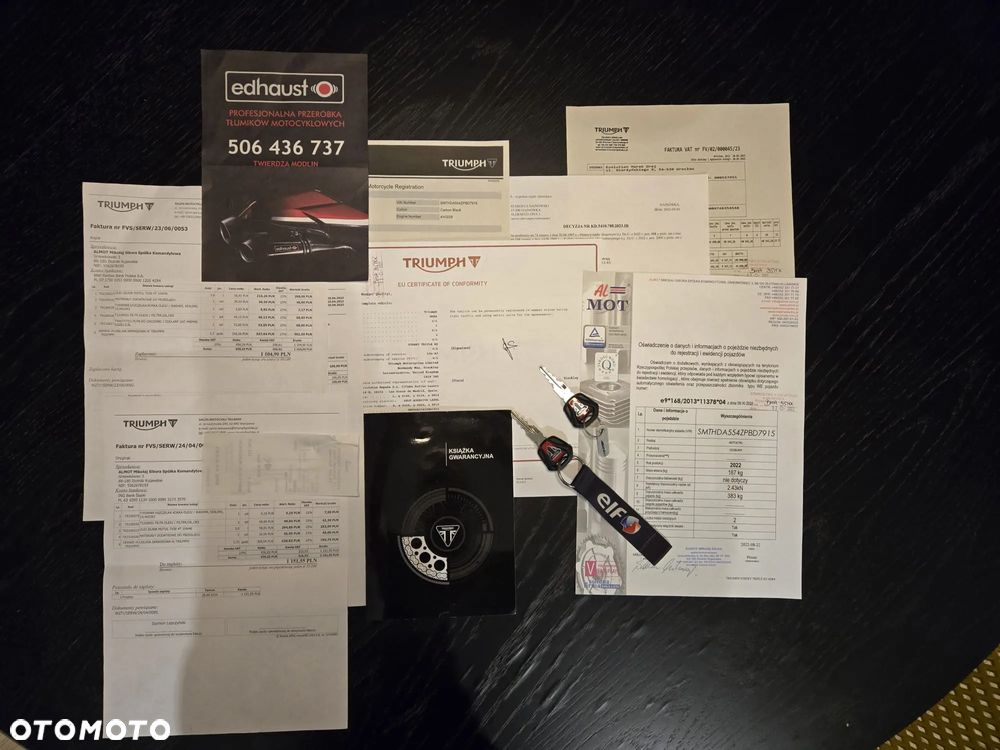 Triumph Street Triple - 11