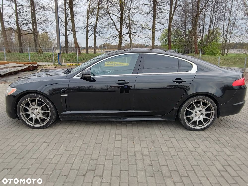 Jaguar XF 3.0 V6 D S Portfolio - 8