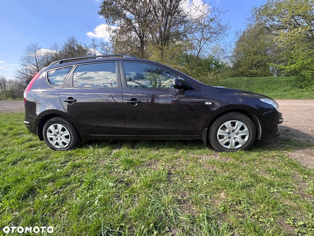 Hyundai i30 1.6 CRDi Comfort - 6