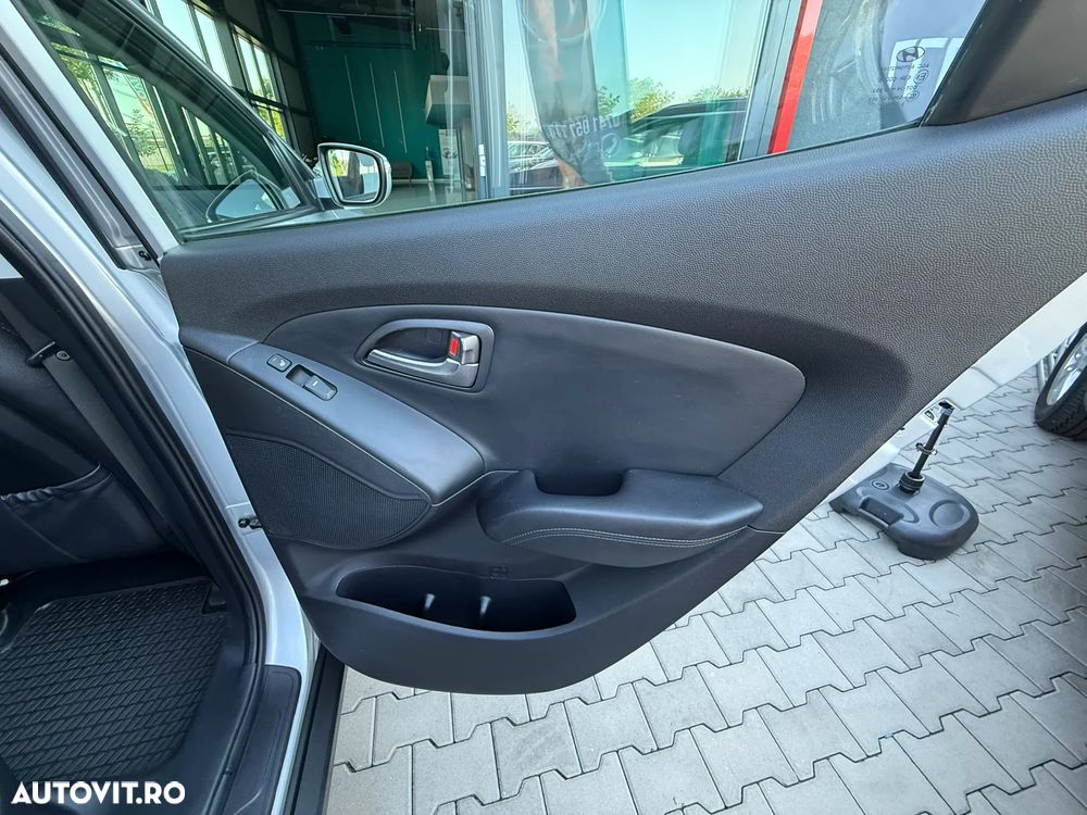 Hyundai ix35 2.0 CRDI 4WD Style - 24