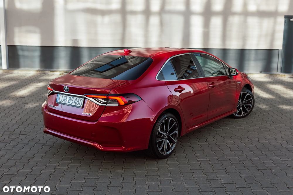 Toyota Corolla 1.8 Hybrid Executive - 11