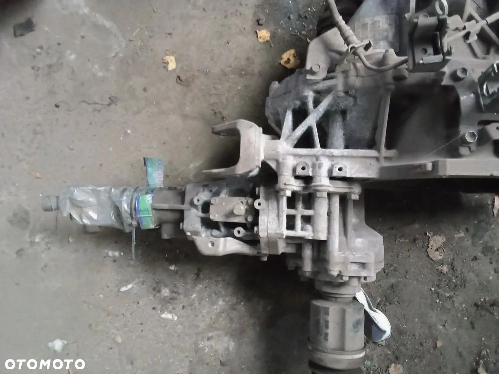 Mitsubishi Outlander II 2.0 did skrzynia biegów W6MBA - 3