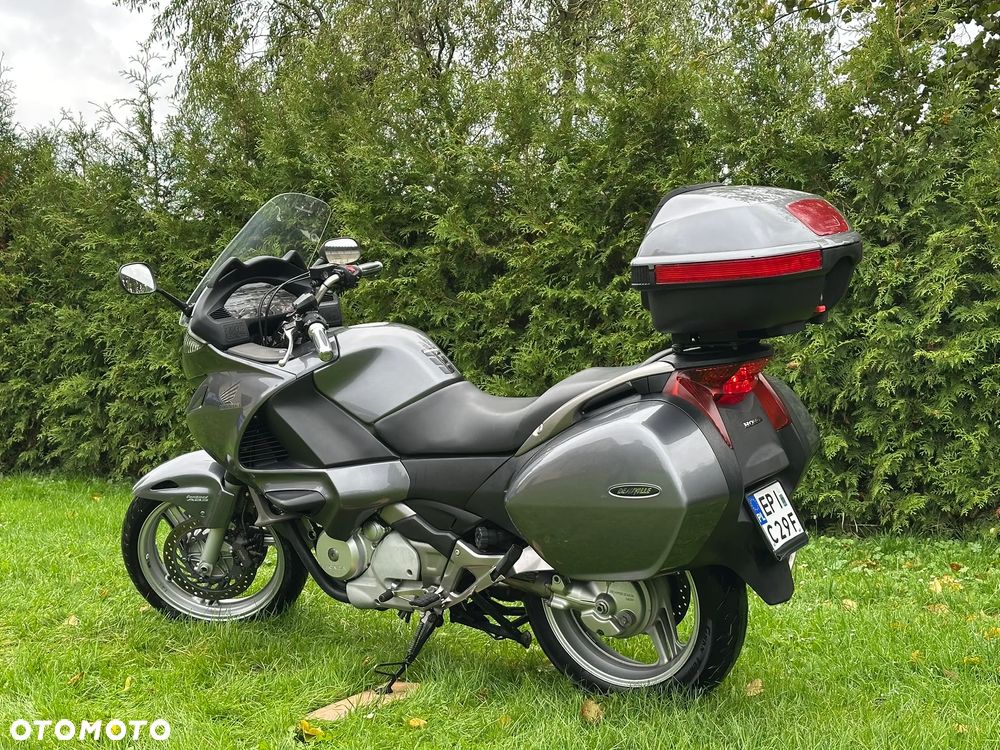 Honda Deauville - 4