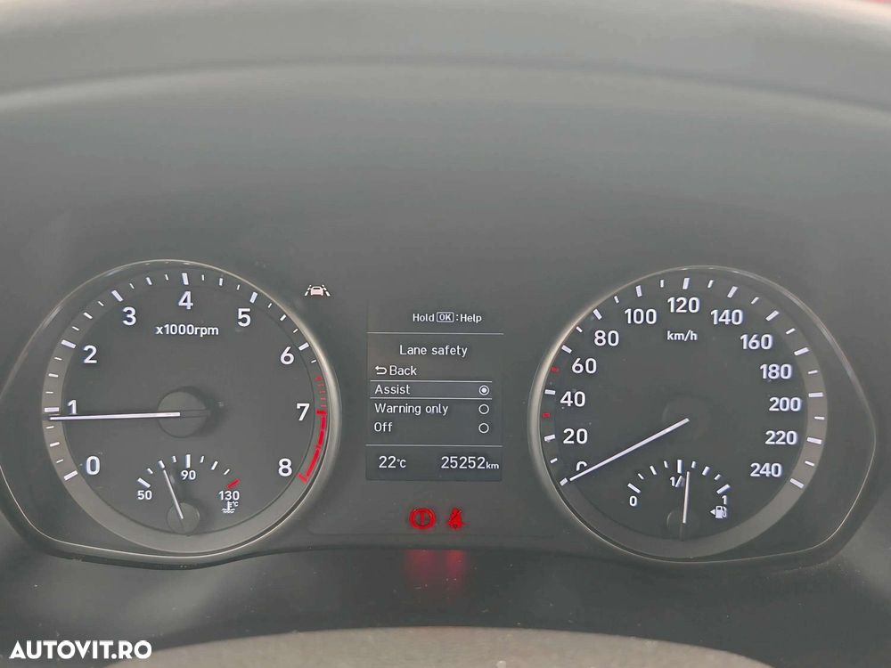 Hyundai i30 1.5 110CP M/T Highway - 35