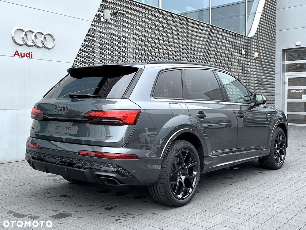 Audi Q7 - 9