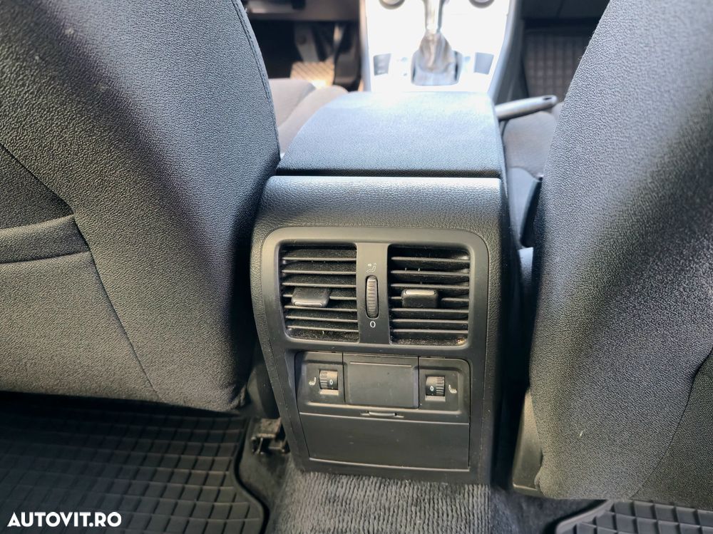 Volkswagen Passat 2.0 TDI DSG Comfortline - 8