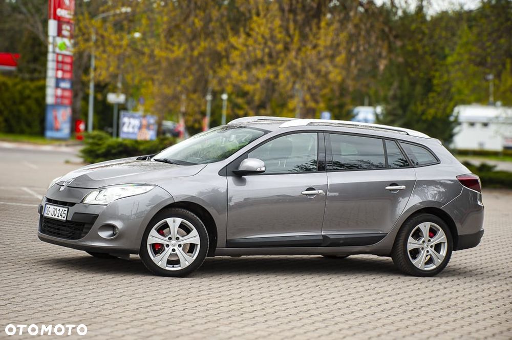 Renault Megane TCe 180 Luxe - 11
