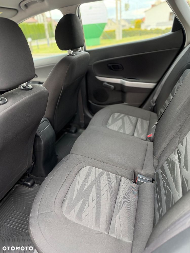 Kia Ceed 1.4 L Business Line - 11