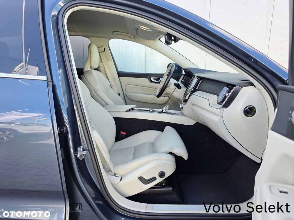 Volvo XC 60 - 16