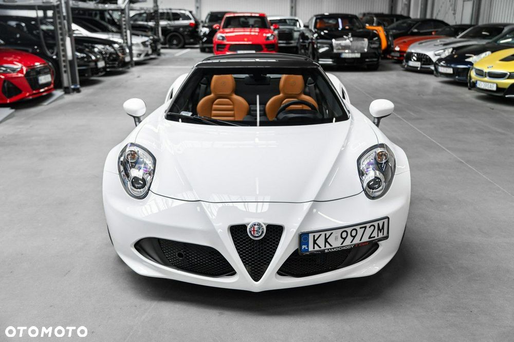 Alfa Romeo 4C - 5