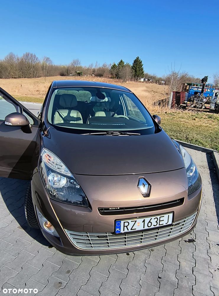 Renault Grand Scenic TCe 130 Bose Edition - 19