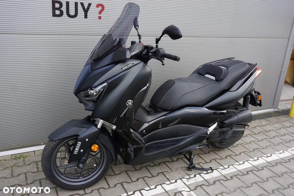 Yamaha X-max - 12