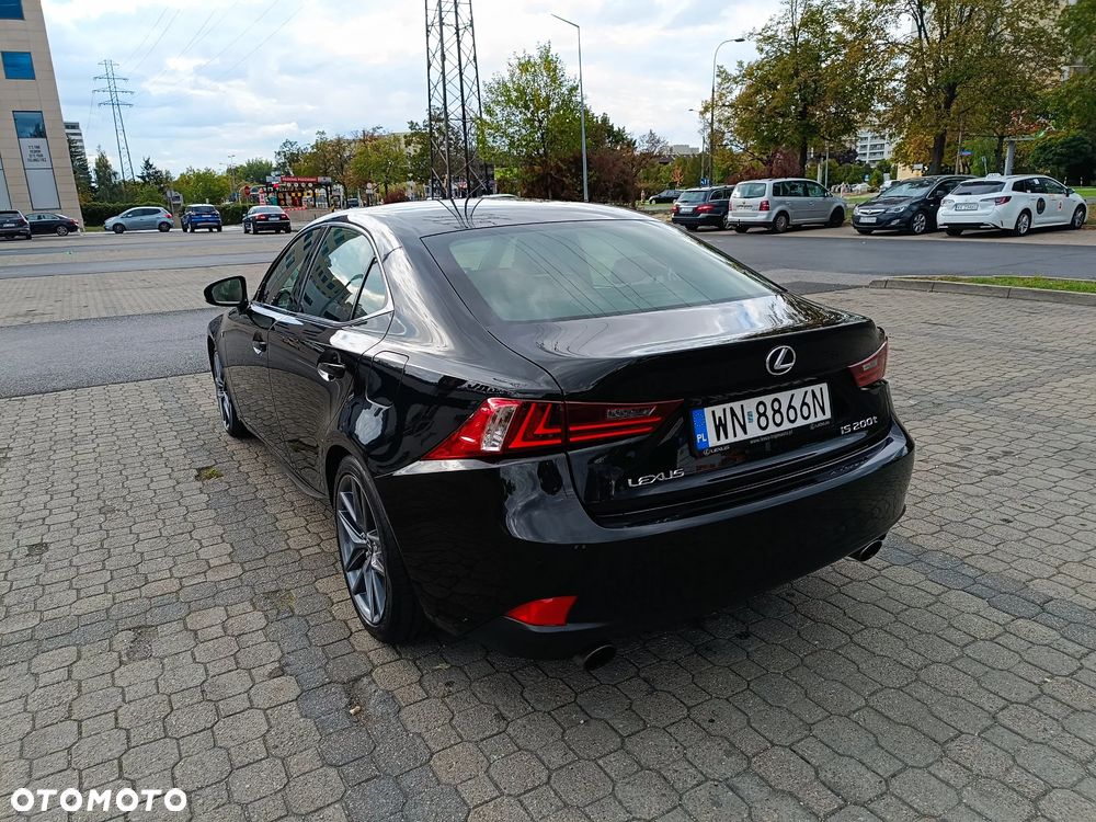 Lexus IS 200t F Sport - 6