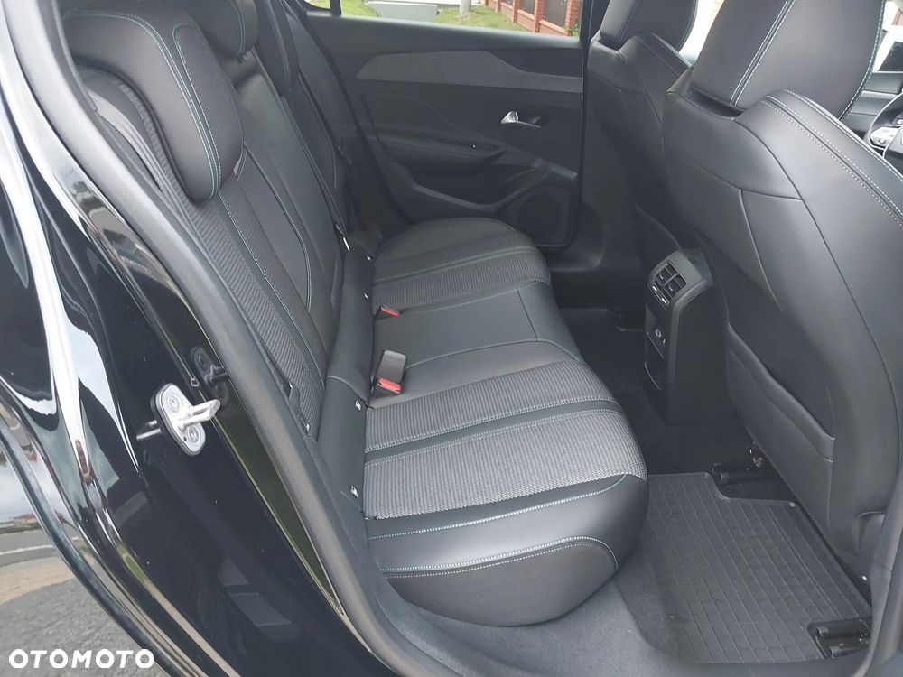 Peugeot 308 - 25