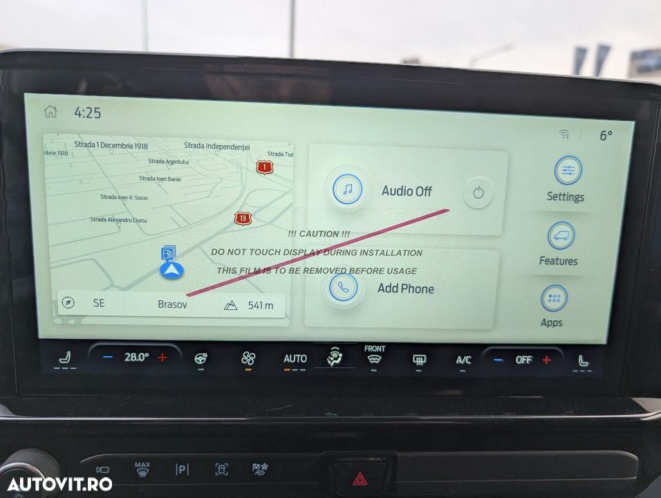 Ford Tourneo Custom - 37