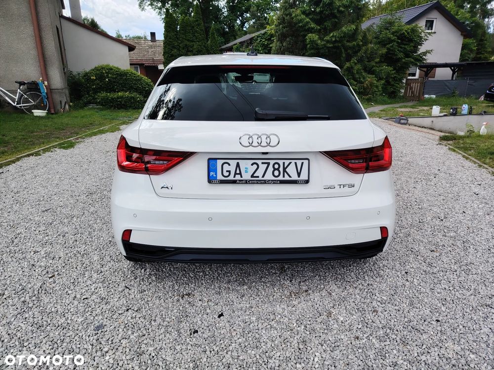 Audi A1 Sportback 35 TFSI S-Line S tronic - 4