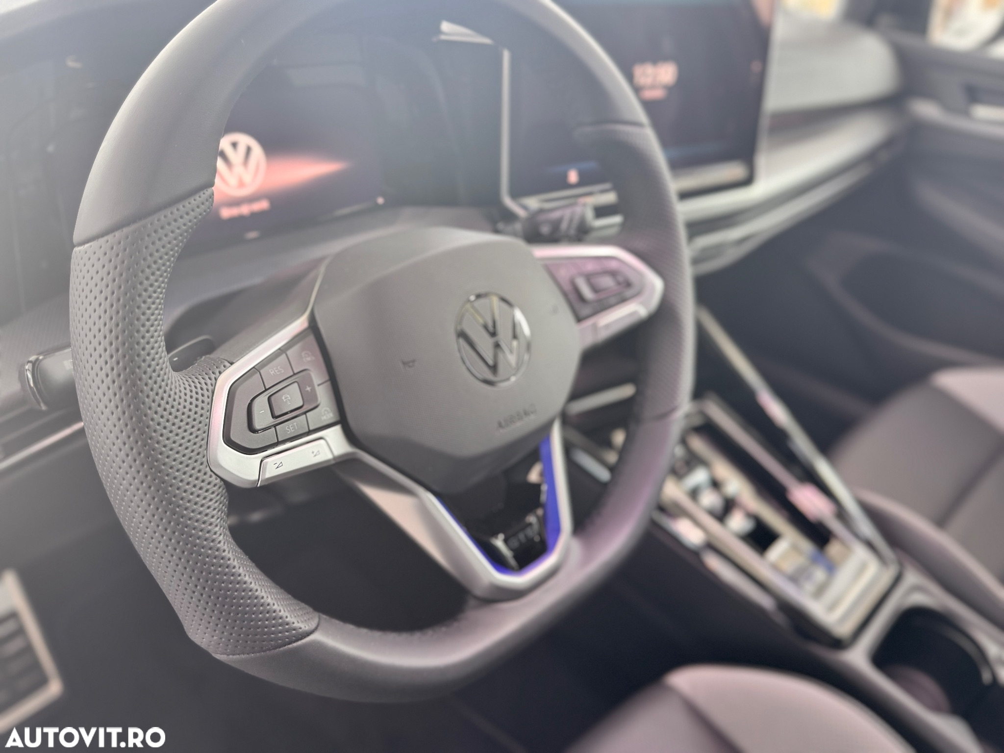 Volkswagen Golf GTE - 12