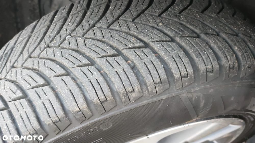 Toyota Prius 1.8 Hybrid Executive - 18