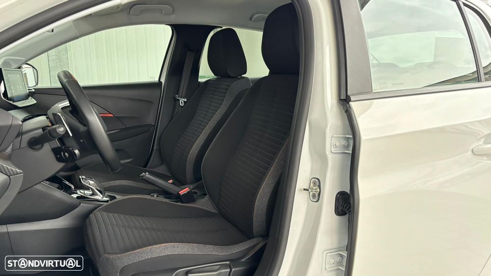 Peugeot 208 PureTech 100 EAT8 Active Pack - 14