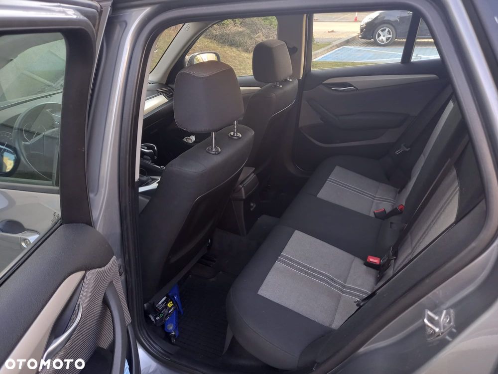 BMW X1 xDrive20d - 14