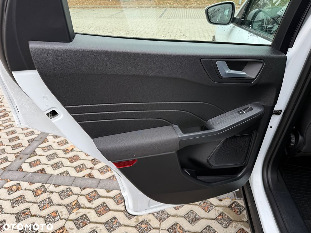 Ford Kuga 2.0 EcoBlue Hybrid TITANIUM - 20