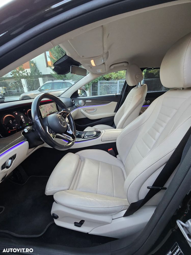 Mercedes-Benz E - 8
