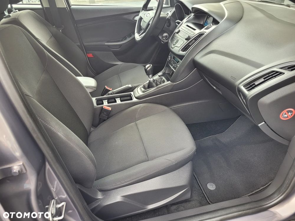 Ford Focus 1.0 EcoBoost Trend - 14