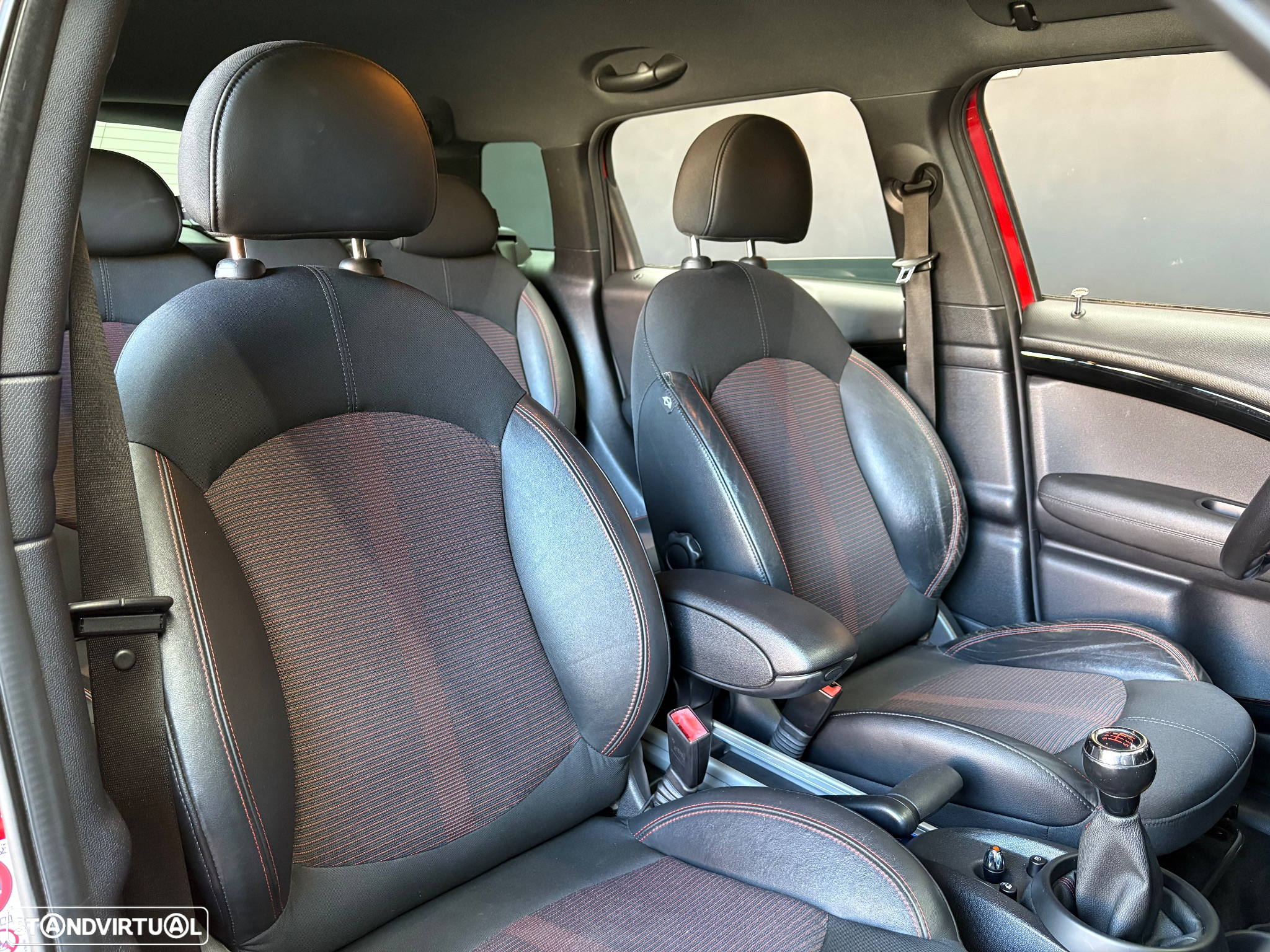 MINI Countryman Cooper D - 38