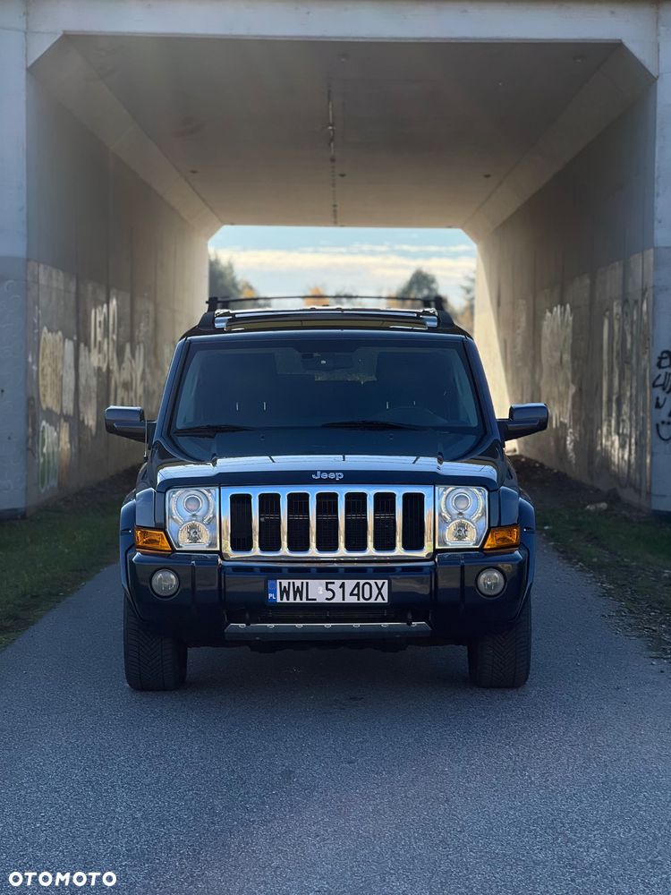 Jeep Commander 5.7 V8 Limited - 2