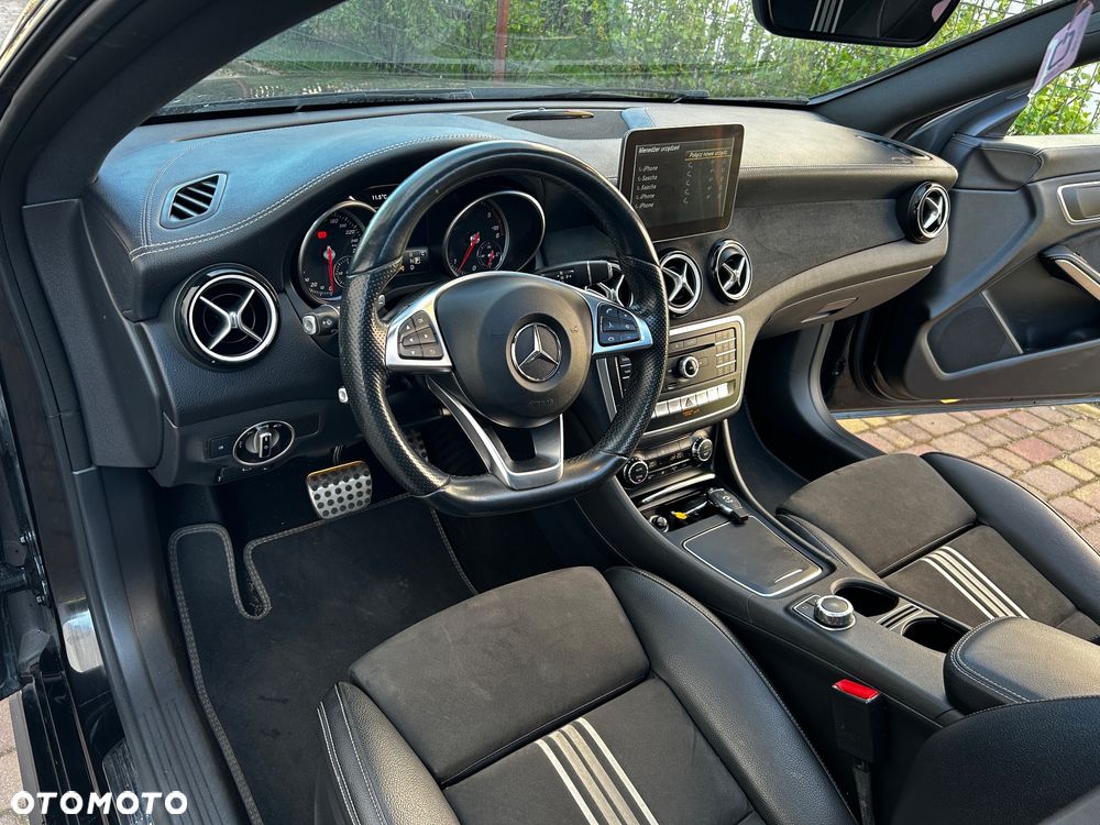 Mercedes-Benz CLA 220 d 7G-DCT Peak Edition - 15