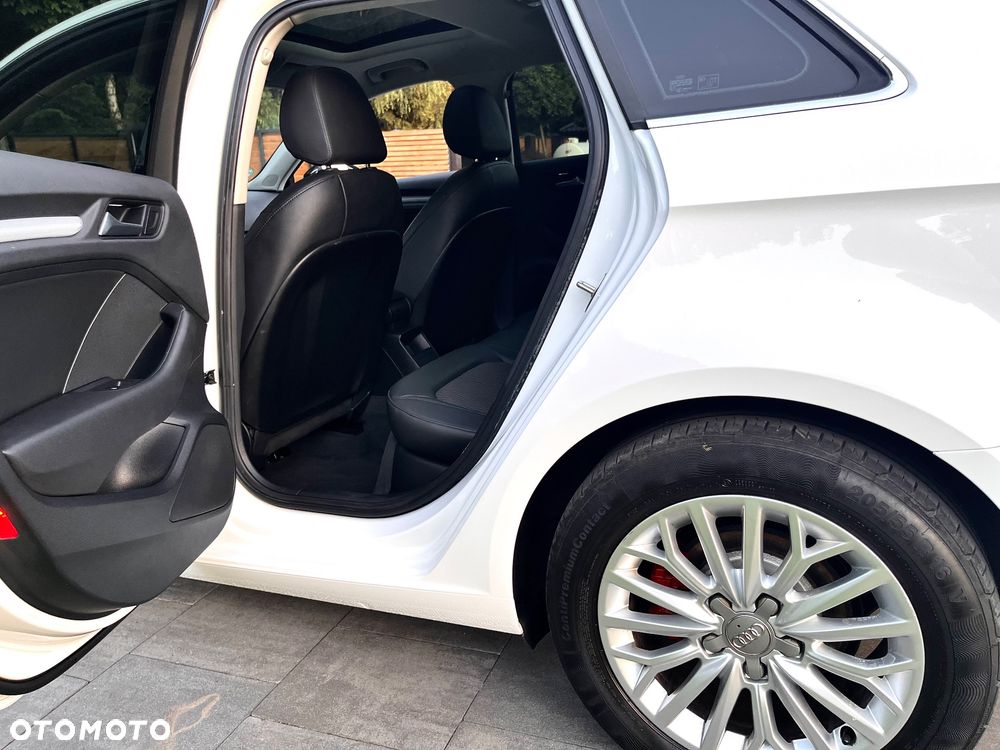 Audi A3 Sportback 2.0 TDI (clean diesel) S line Sportpaket - 17