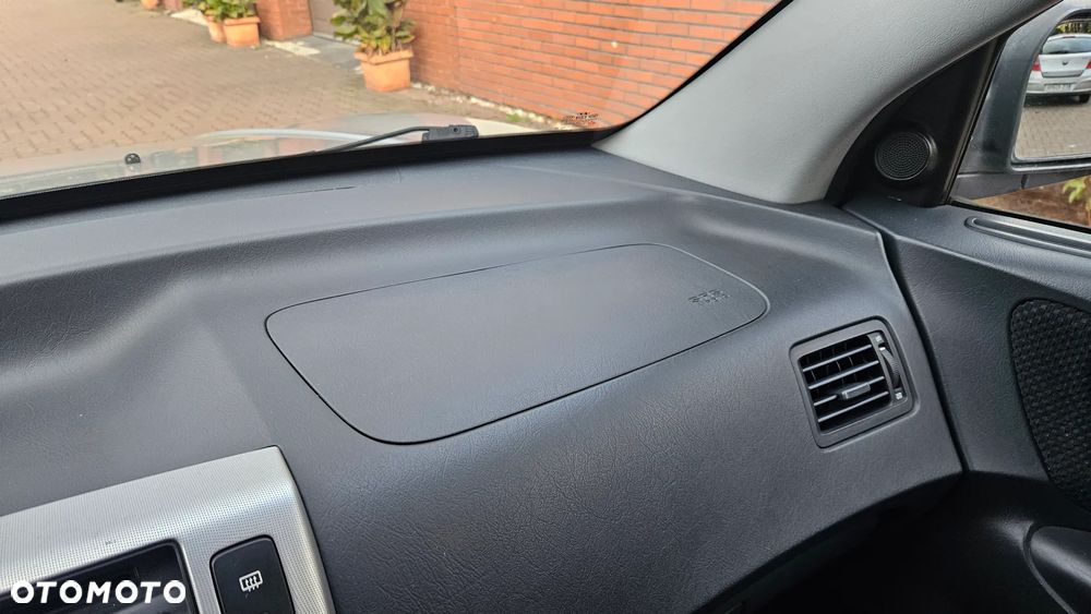 Hyundai Tucson 2.0 Comfort 2WD - 24