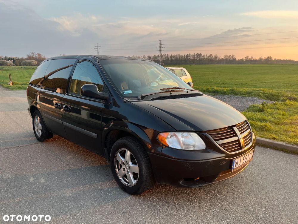 Dodge Caravan - 1
