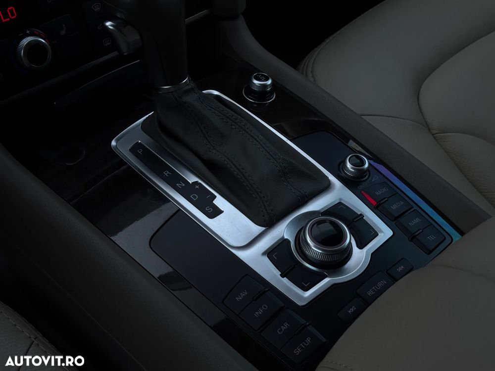 Audi Q7 - 19